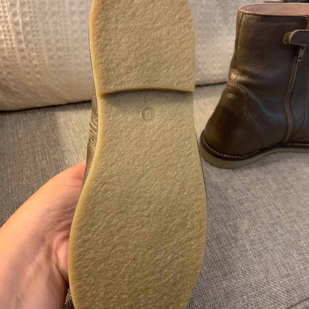 Brand New Lands End Girls Boots